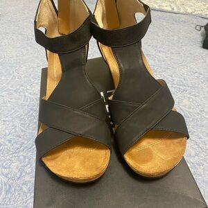 Adrienne Vittadini Black Women's Wedge Sandals